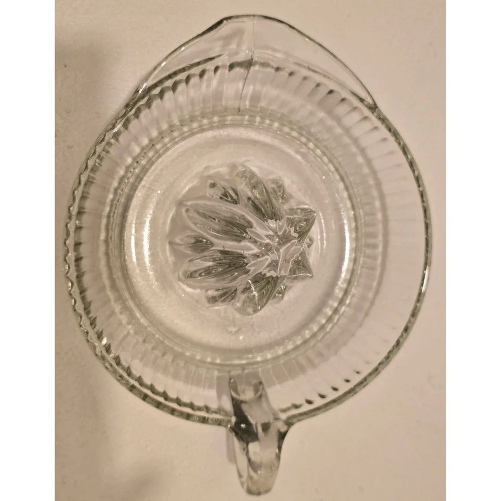 Vintage Clear Glass Citrus Juicer with Handle and Pour Spout Ribbed Design